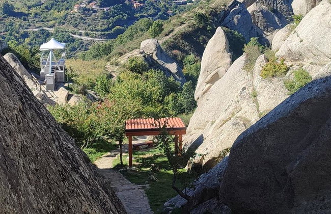 From Castelmezzano to Pietrapertosa - Guided Hiking Tour - Photo 3